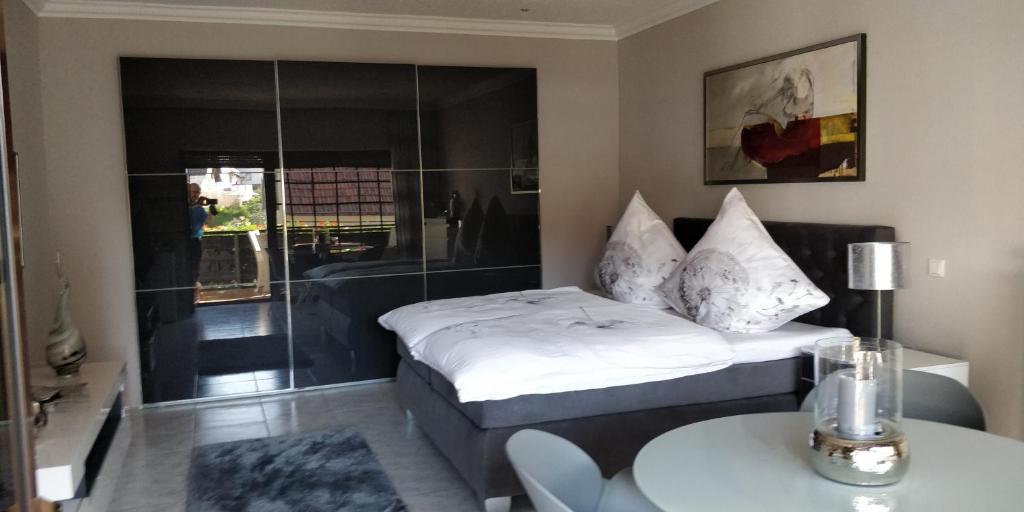 Ursula's Ferienwohnung room 3